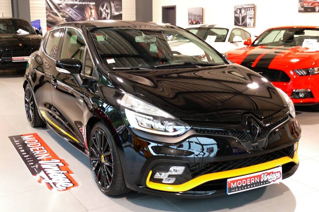 Renault Clio 4 RS18 EDC 220cv 18