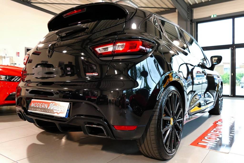 Renault Clio 4 RS18 EDC 220cv 20