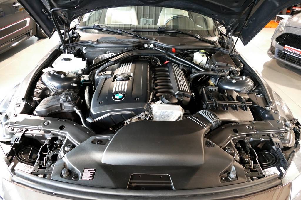 BMW Z4 sDrive23i Roadster 6 cylindres! 10