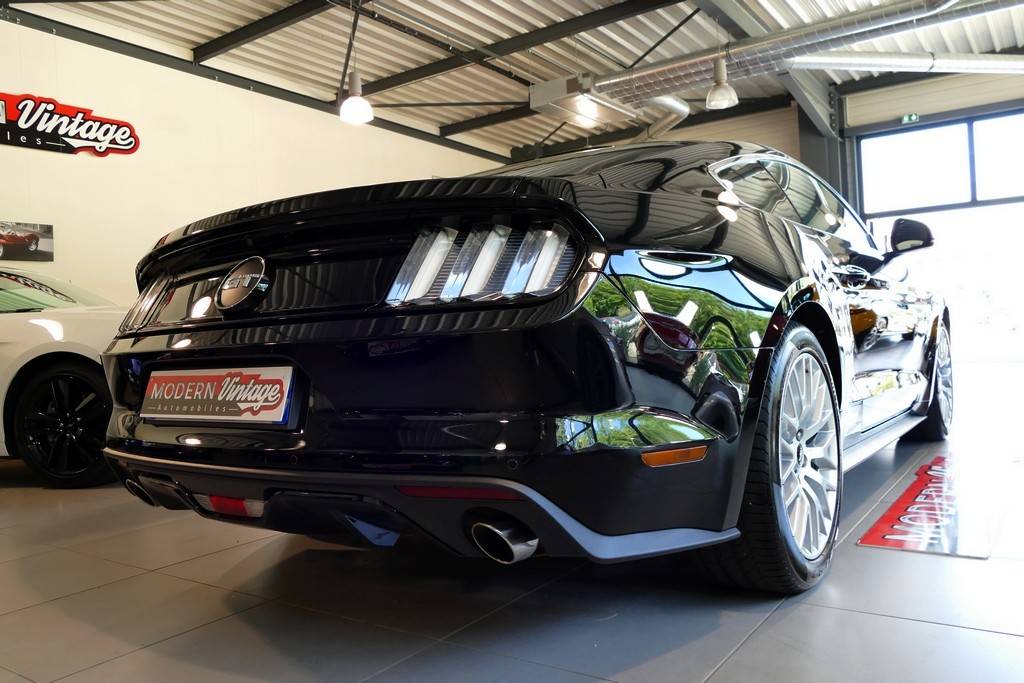 Ford Mustang GT 5.0 V8 Fastback Ecotaxe incluse 18