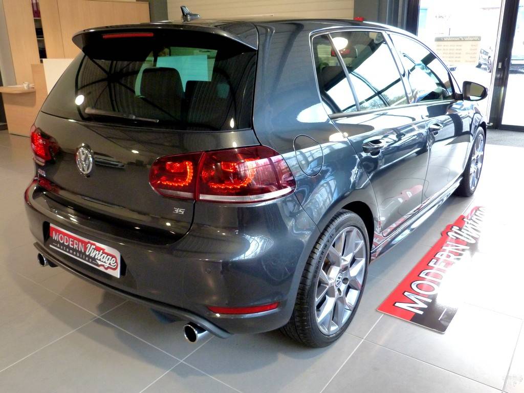 Volkswagen Golf VI 2.0 TSI Edition 35 12