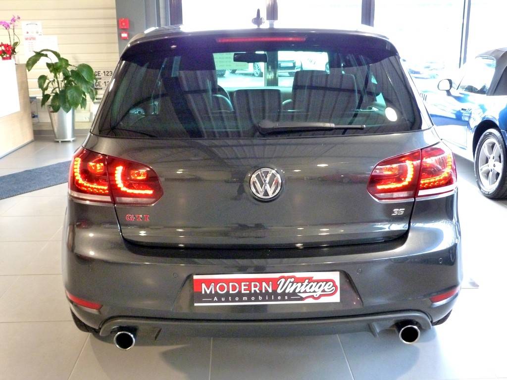 Volkswagen Golf VI 2.0 TSI Edition 35 15