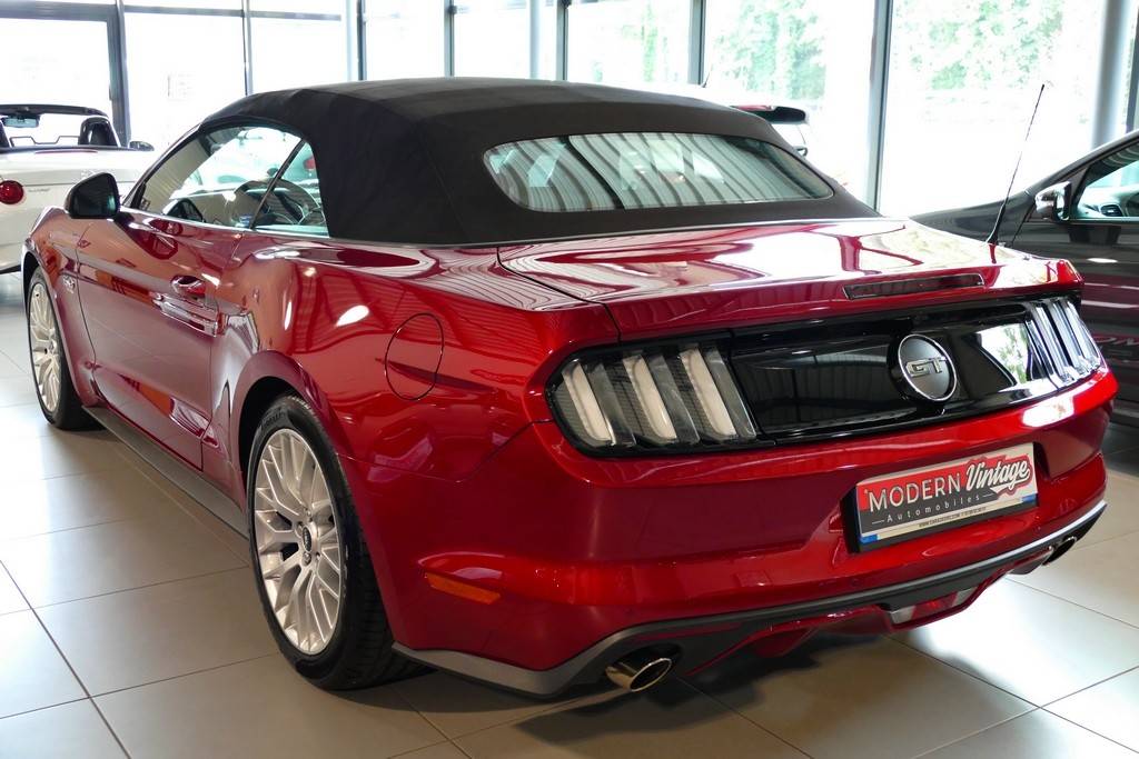 Ford Mustang GT 5.0 V8 421cv Convertible 11