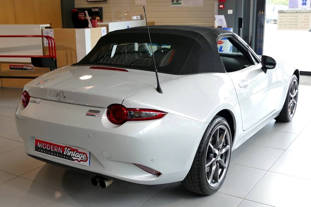 Mazda MX-5 ND 2.0 160 Roadster Dynamique 13