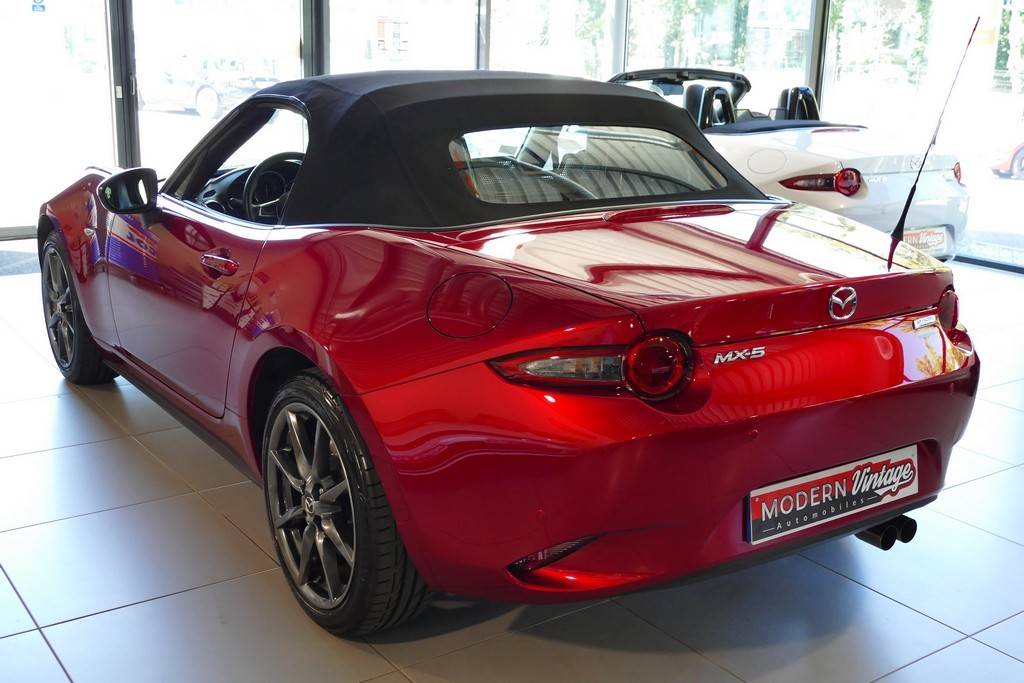 Mazda MX-5 Roadster ND 2.0 184 Selection Recaro 8