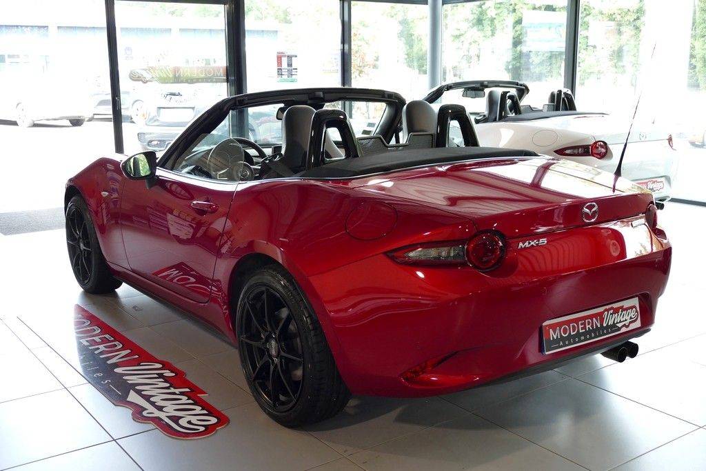 Mazda MX-5 ND 2.0 160 Roadster Selection Recaro 14