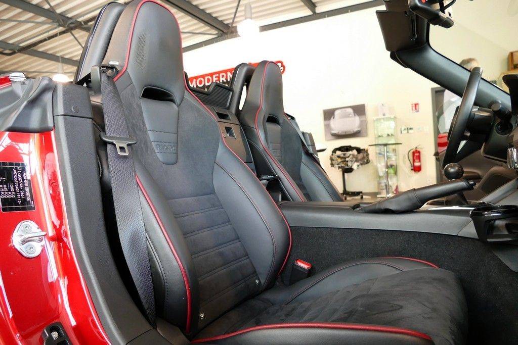 Mazda MX-5 ND 2.0 160 Roadster Selection Recaro 21