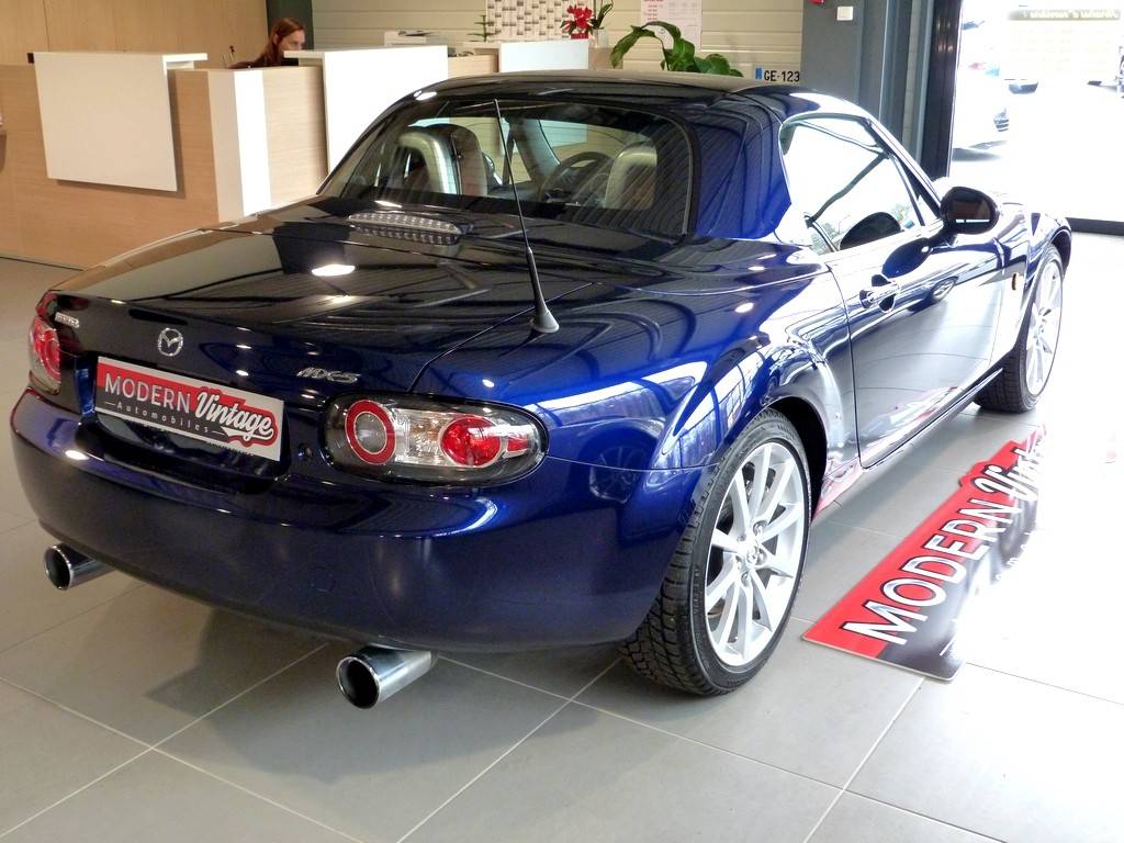 Mazda MX-5 2.0 160 Performance Roadster Coupe 9