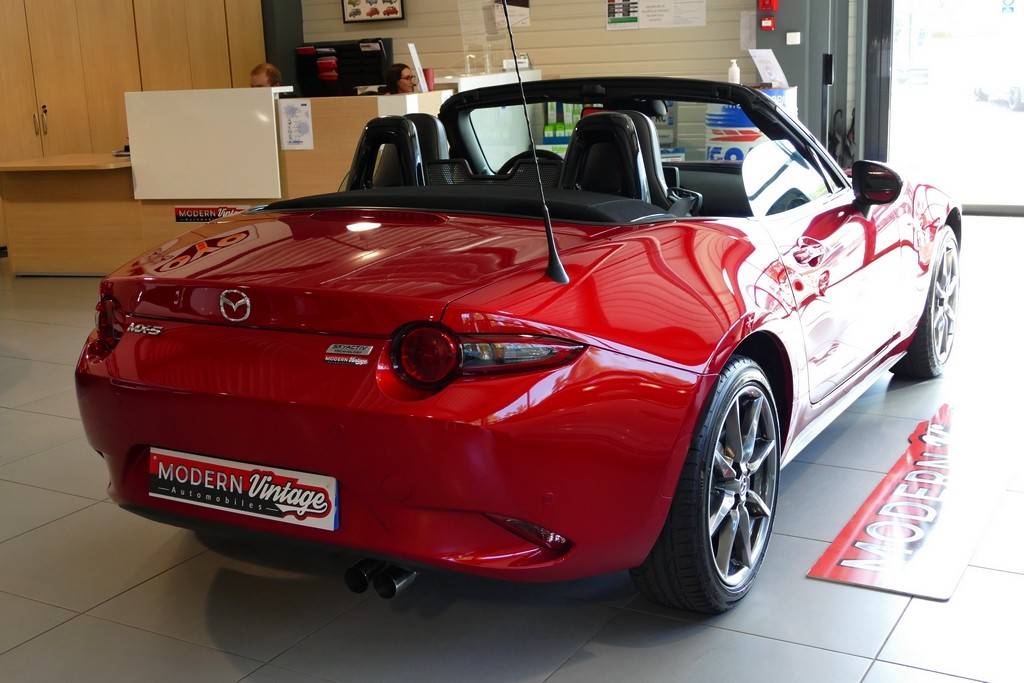 Mazda MX-5 ND 2.0 160 Roadster Selection Recaro 15