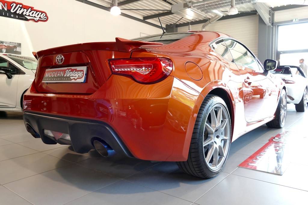 Toyota GT86 2.0 D-4S 200cv 15