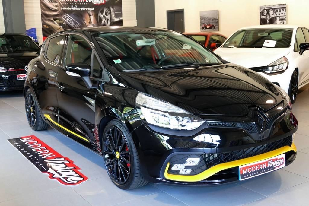 Renault Clio 4 RS18 EDC 220cv 16