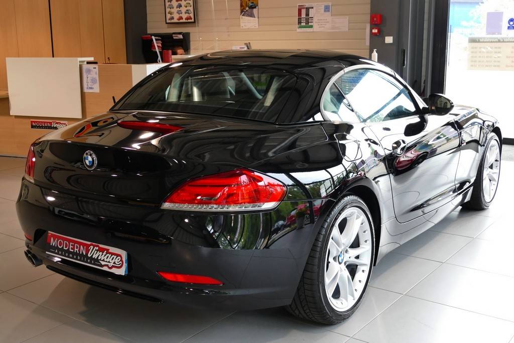 BMW Z4 sDrive 23i Roadster 6 cylindres! 12