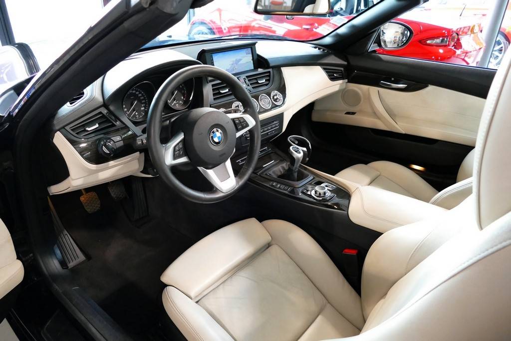 BMW Z4 sDrive 23i Roadster 6 cylindres! 18