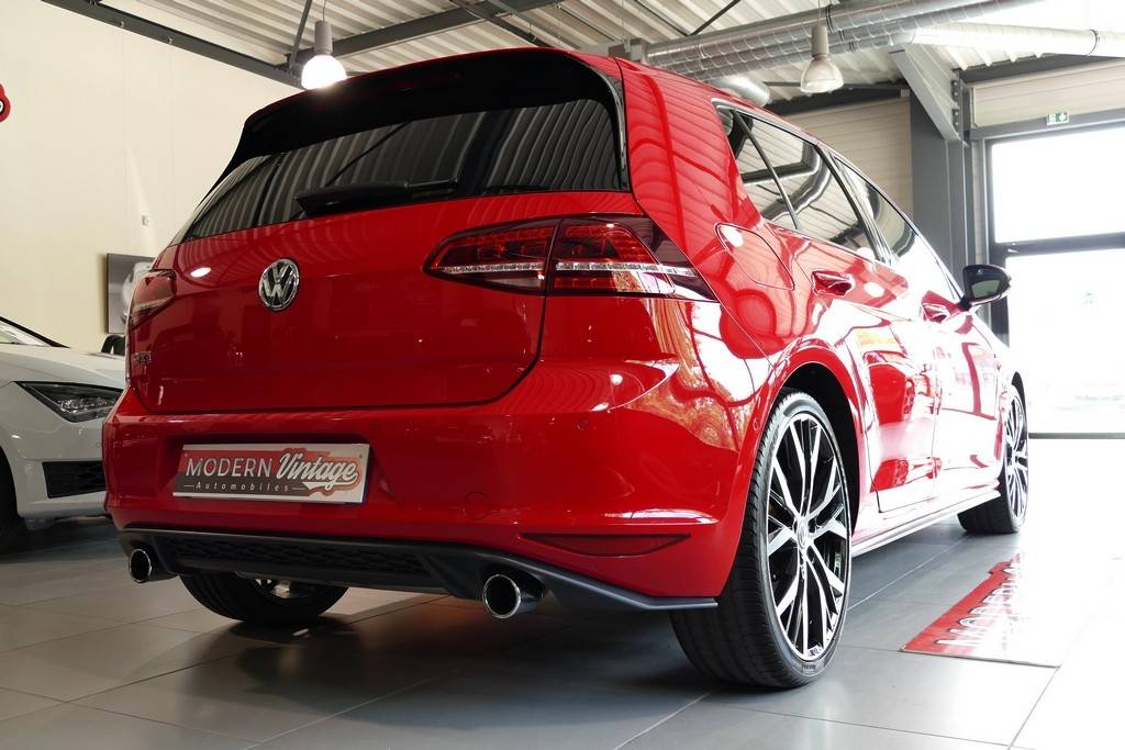 Volkswagen Golf VII GTI Performance 230cv DSG 21