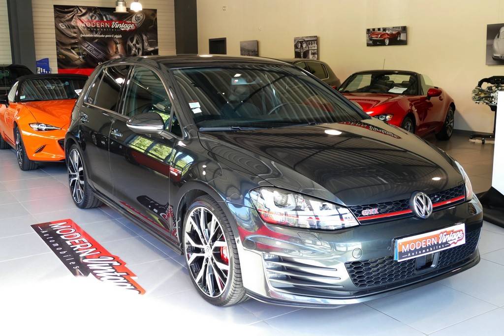 Volkswagen Golf VII GTI Performance 230cv DSG 16