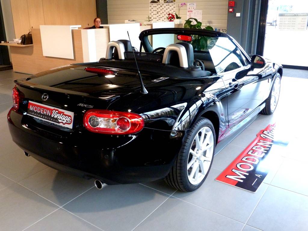 Mazda MX-5 2.0 160 Roadster Sports-Line 14