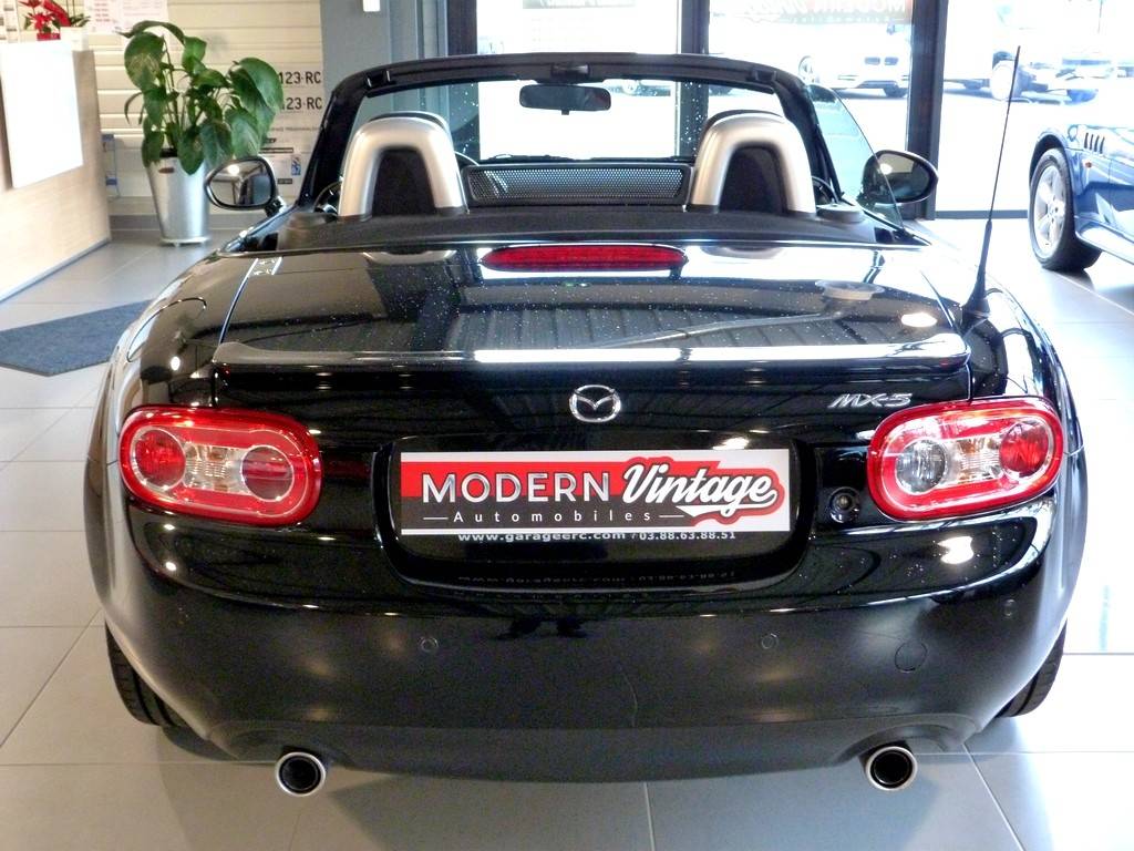 Mazda MX-5 2.0 160 Roadster Sports-Line 17