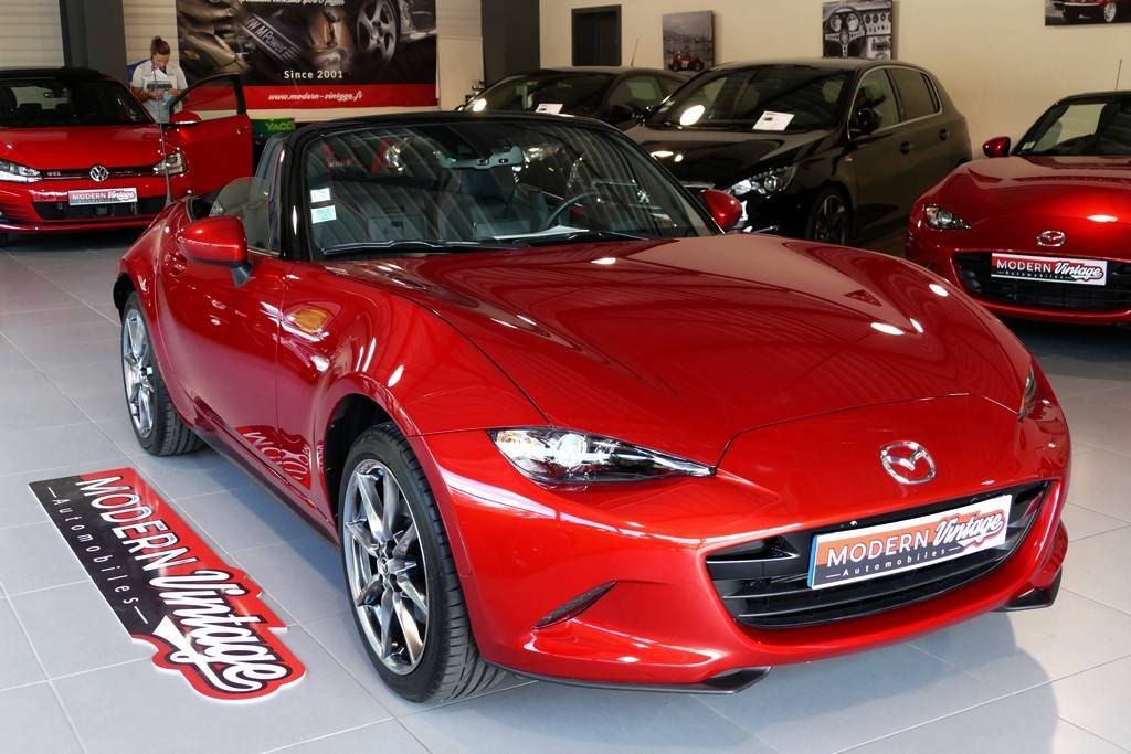 Mazda MX-5 ND 2.0 160 Roadster Selection Recaro 18