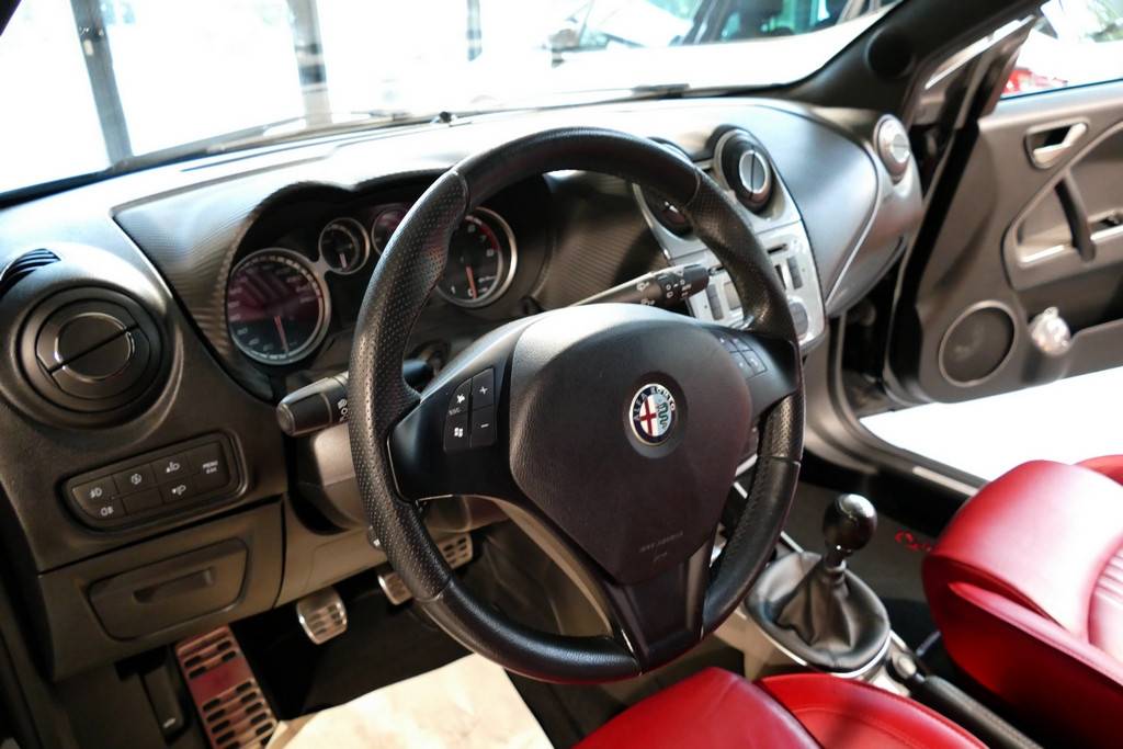 Alfa Romeo Mito 1.4 170cv Quadrifoglio Verde 9