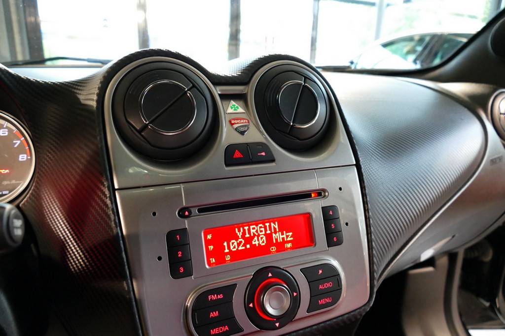 Alfa Romeo Mito 1.4 170cv Quadrifoglio Verde 12