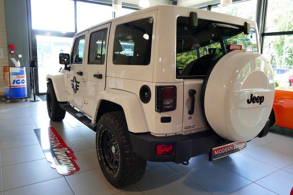 Jeep Wrangler Unlimited 2.8 CRD 200cv Sahara 14