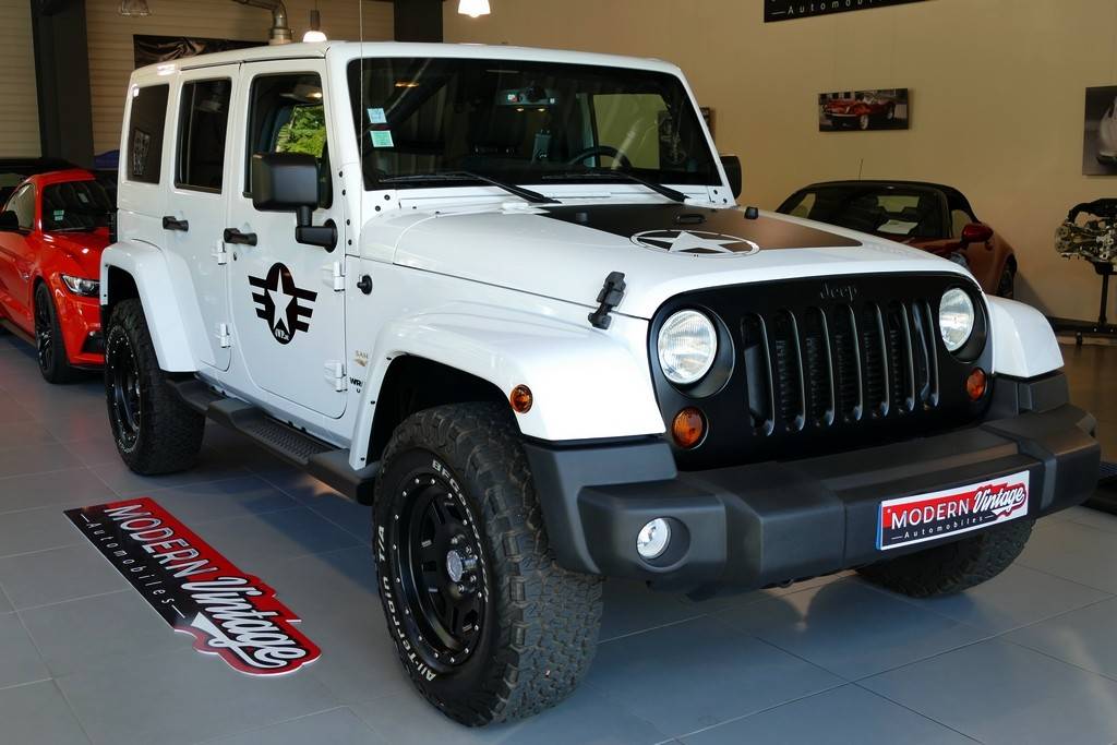 Jeep Wrangler Unlimited 2.8 CRD 200cv Sahara 19