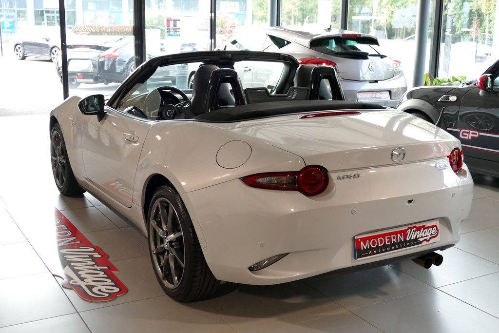 Mazda MX-5 Roadster ND 2.0 184 Selection Recaro 14