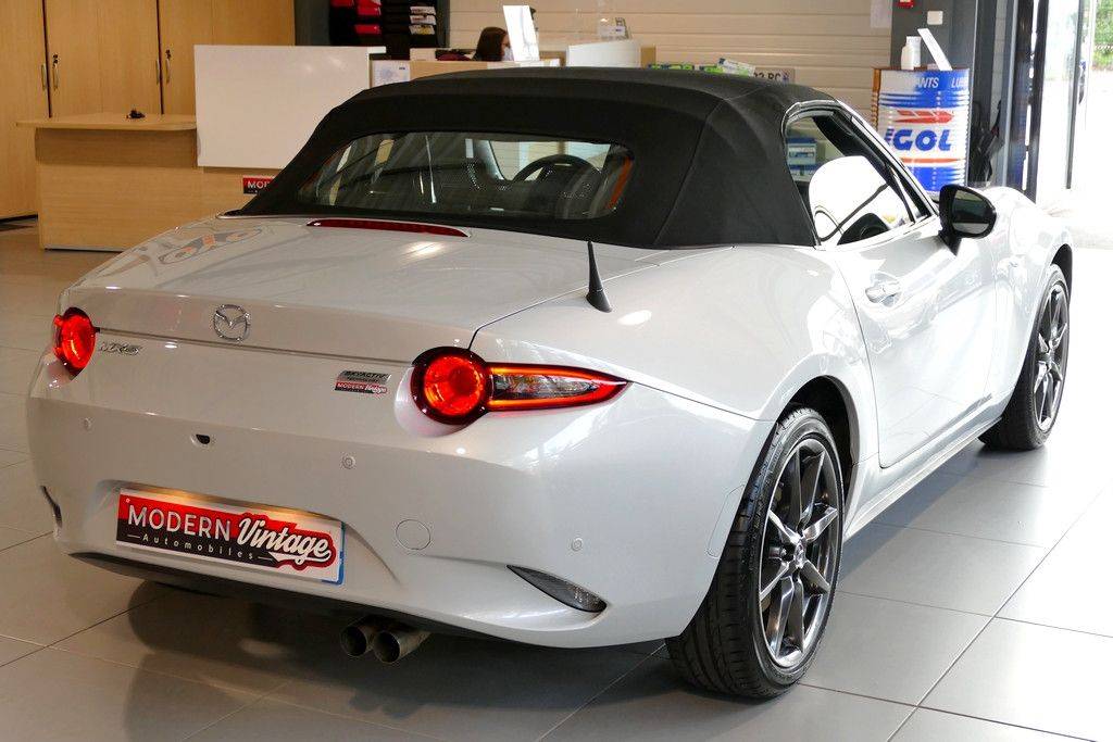 Mazda MX-5 Roadster ND 2.0 184 Selection Recaro 17