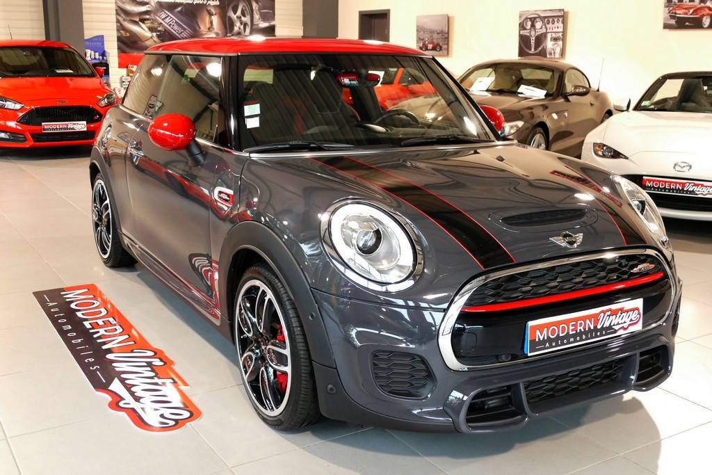 Mini Cooper John Cooper Works 231cv 16