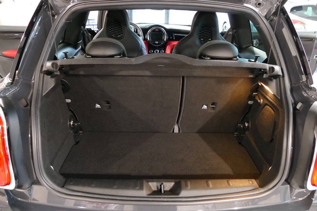Mini Cooper John Cooper Works 231cv 20