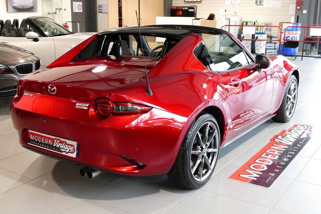 Mazda MX-5 RF 2.0 184cv Recaro 22