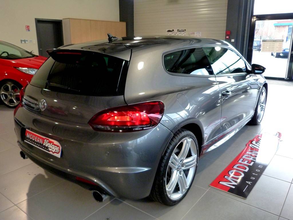 Volkswagen Scirocco R 2.0 TSI 265cv 10