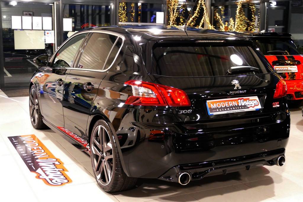 Peugeot 308 GTi 1.6 THP 272cv Facelift 13