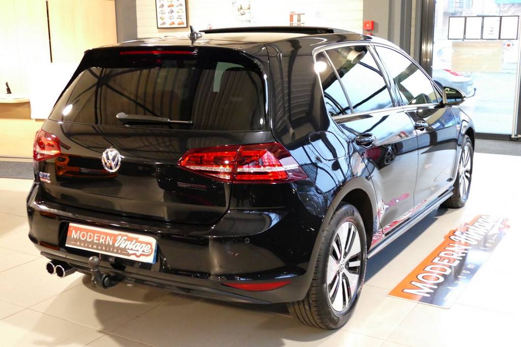 Volkswagen Golf VII GTE 1.4 TSI DSG 12