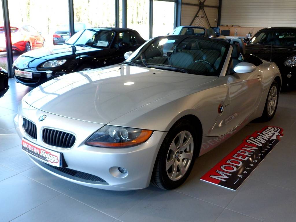 BMW Z4 2.2i 170cv Roadster 3