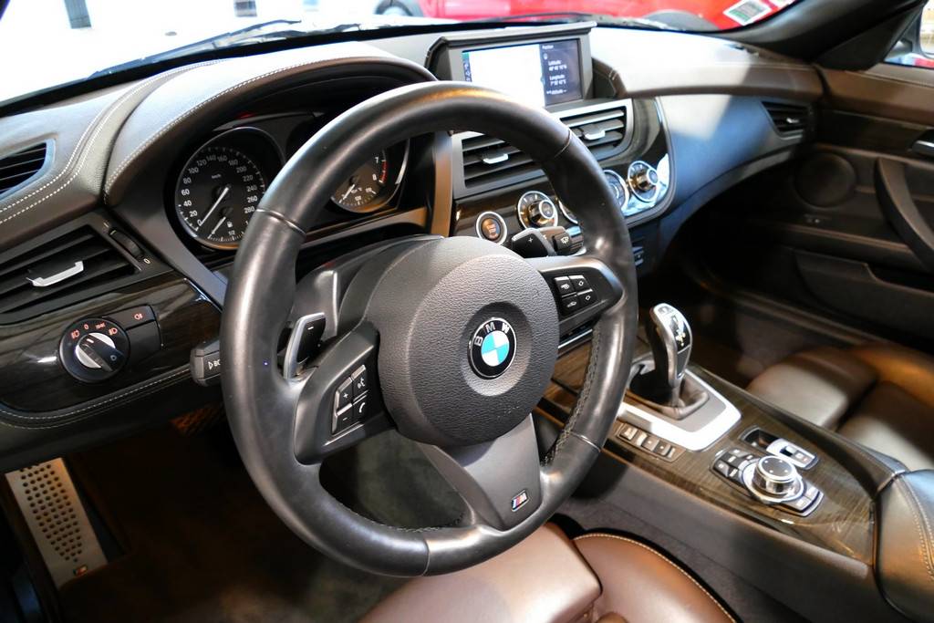 BMW Z4 sDrive 28i 245cv M-Sport BVA8 5