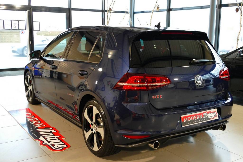 Volkswagen Golf VII GTI Performance 230cv DSG 14