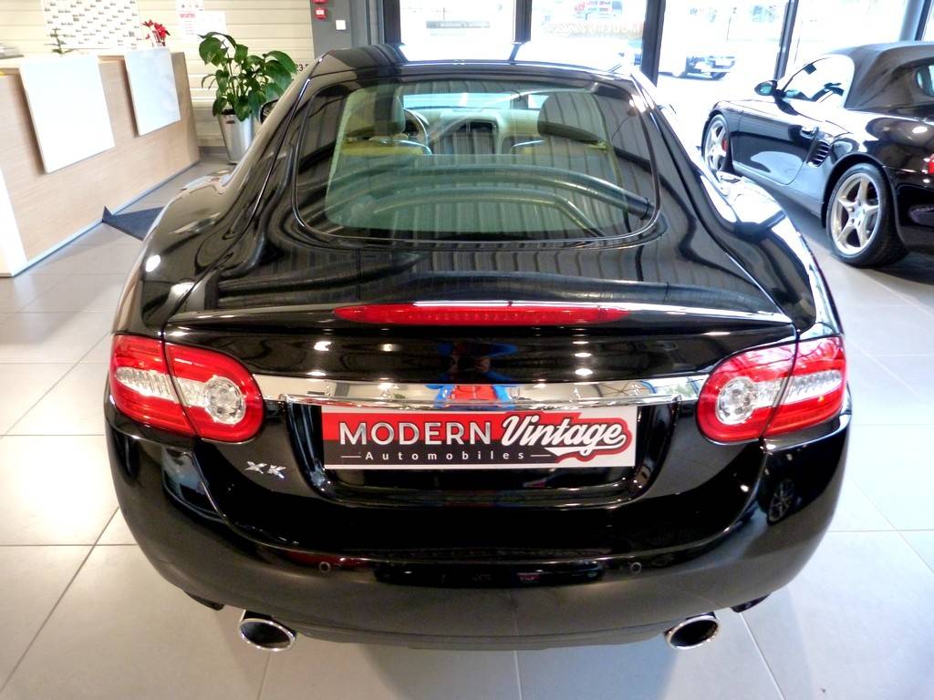 Jaguar XK 5.0 V8 385 Portfolio Bowers Wilkins 17