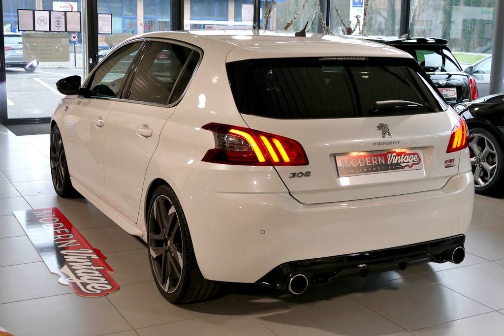 Peugeot 308 GTi 1.6 THP 272cv Facelift 12