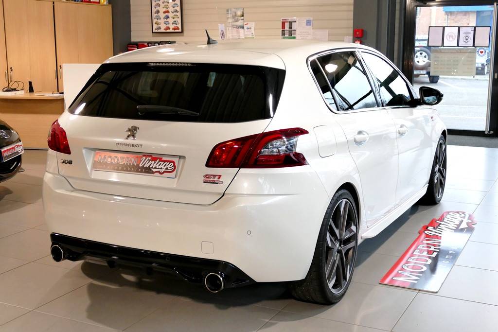 Peugeot 308 GTi 1.6 THP 272cv Facelift 13