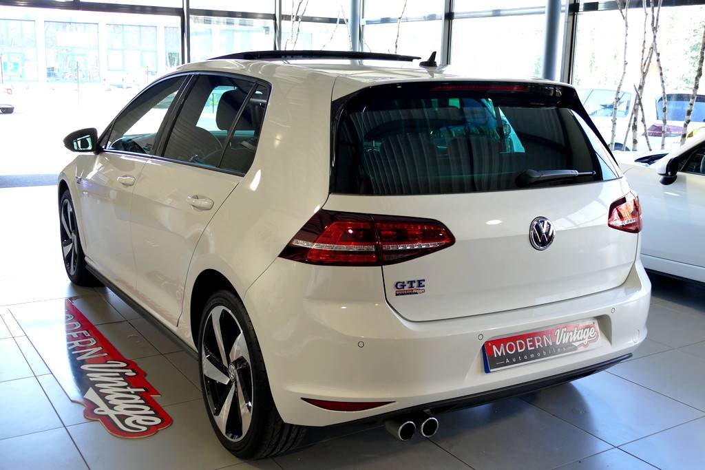 Volkswagen Golf VII GTE 1.4 TSI DSG 204cv 13