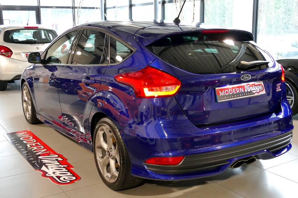 Ford Focus ST 2.0 Ecoboost 250cv 14