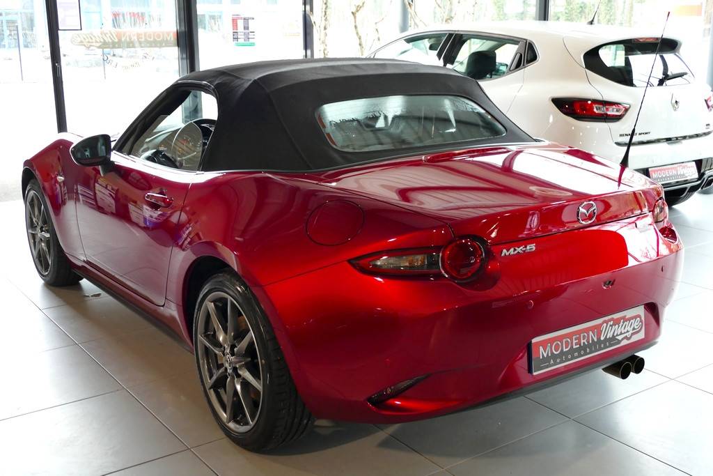 Mazda MX-5 Roadster ND 2.0 184 Selection Recaro 9