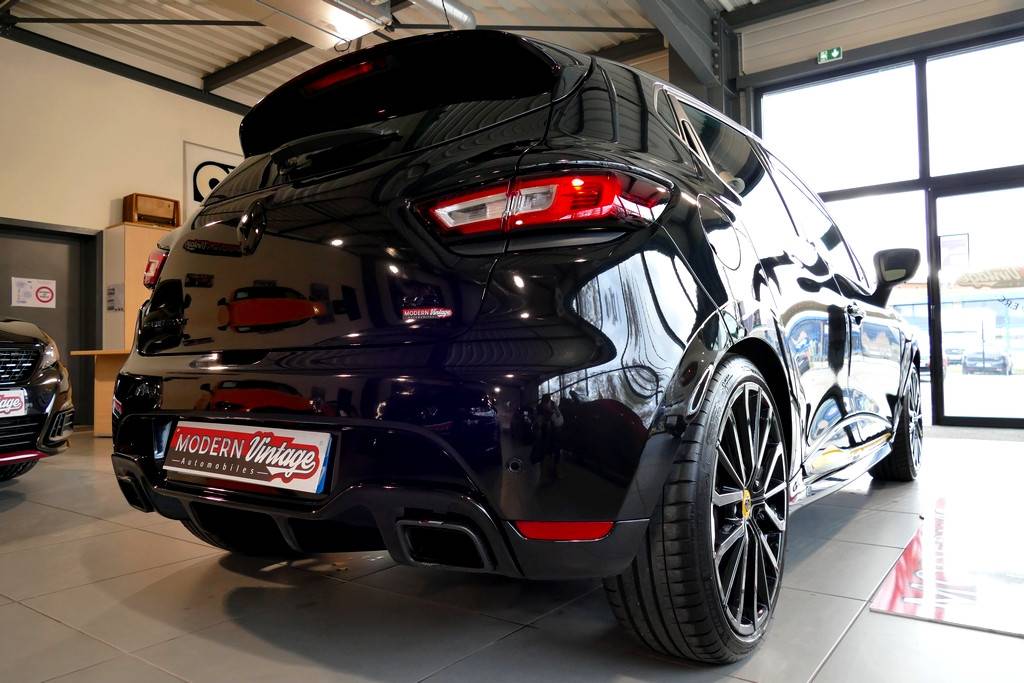 Renault Clio 4 RS18 Trophy 220 EDC 20