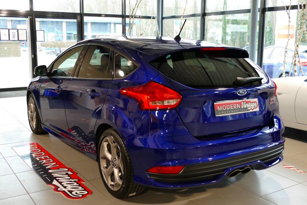 Ford Focus ST 2.0 Ecoboost 250cv 14