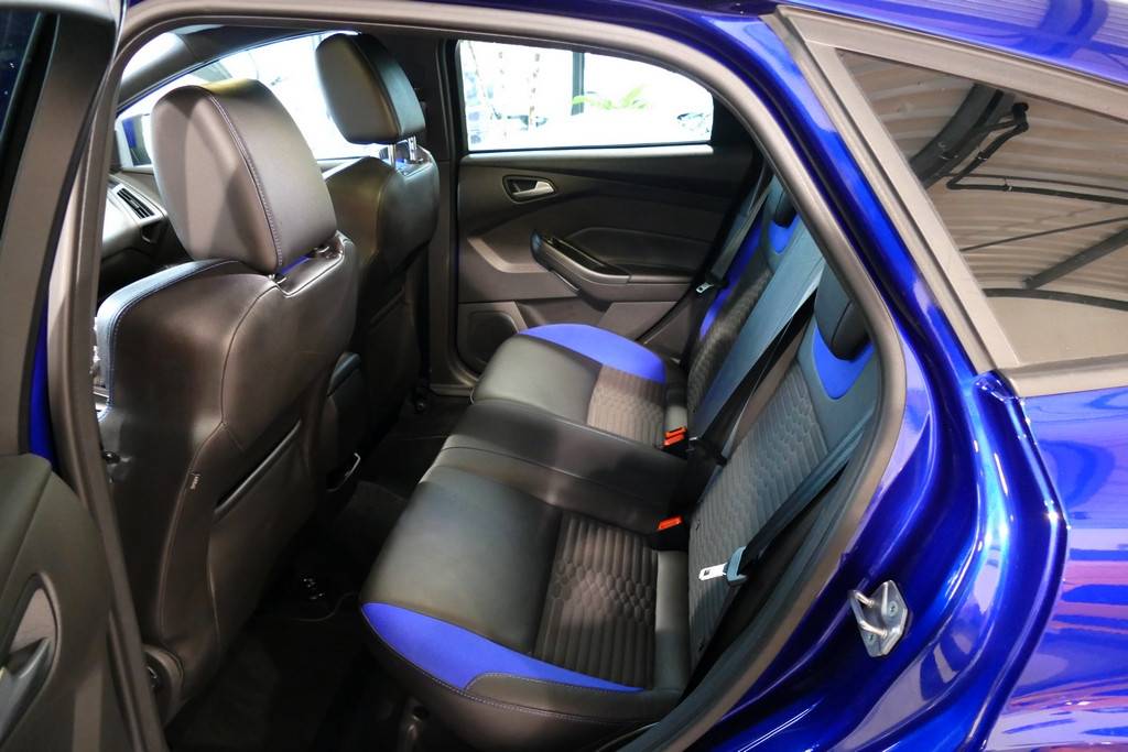 Ford Focus ST 2.0 Ecoboost 250cv 20