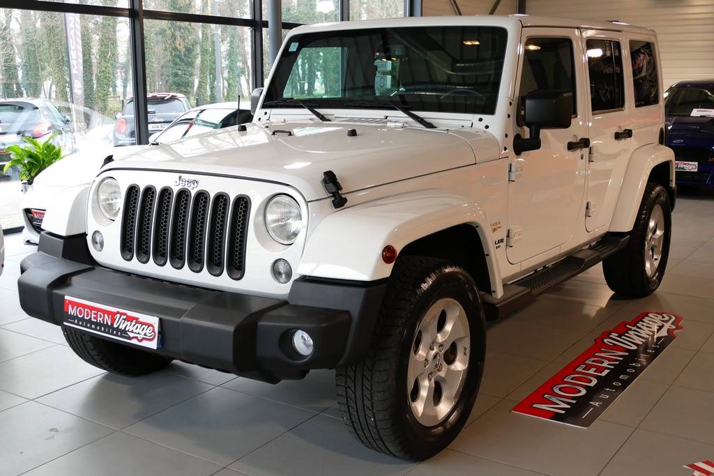 Jeep Wrangler Unlimited 2.8 CRD 200cv Sahara 3