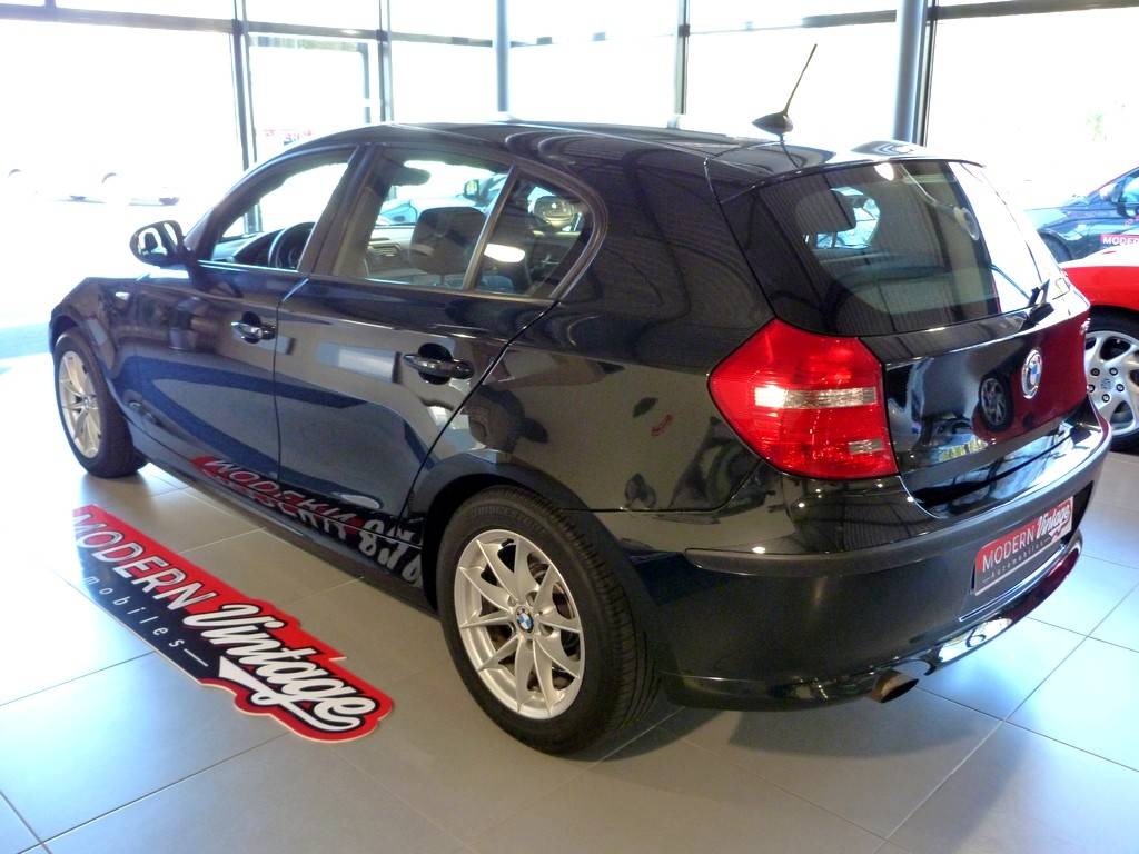 BMW 118D 143cv Premiere 9