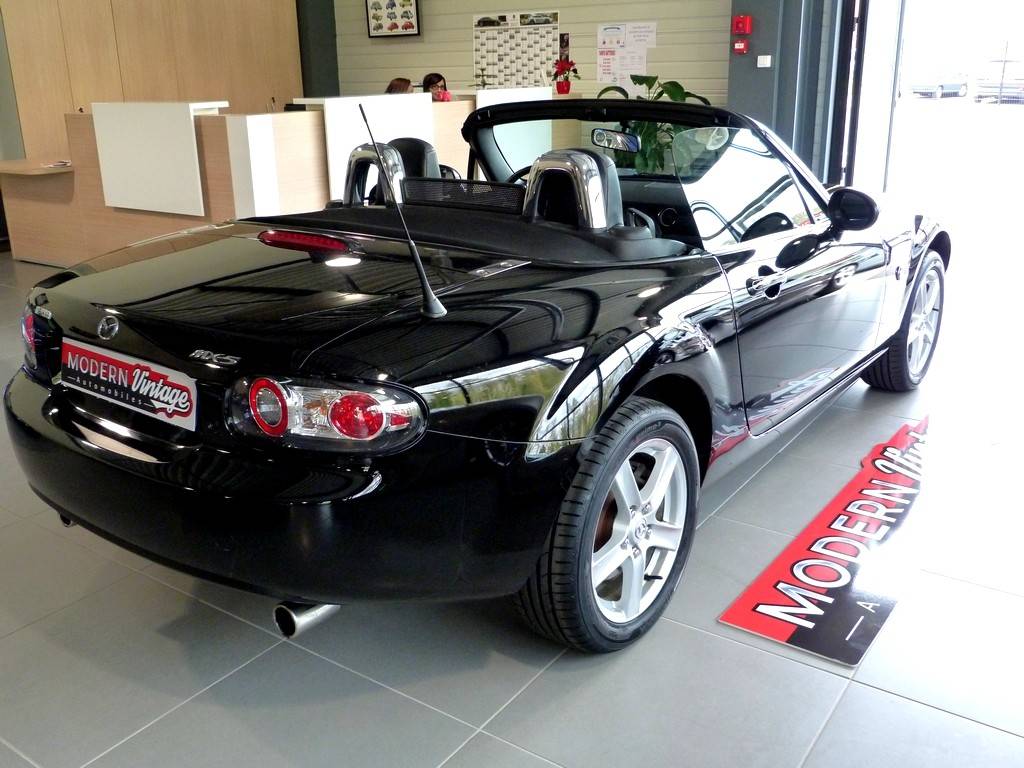 Mazda MX-5 Roadster 1.8 126cv Elegance 12