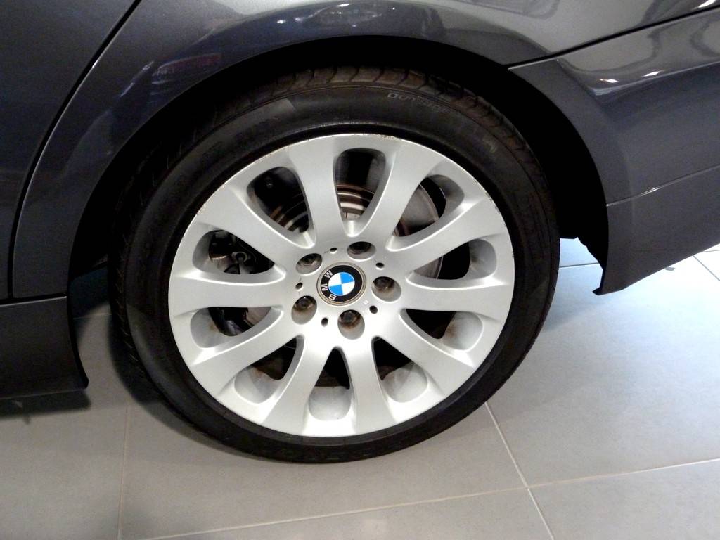 BMW 335xiA E90 306cv Pack Luxe 20